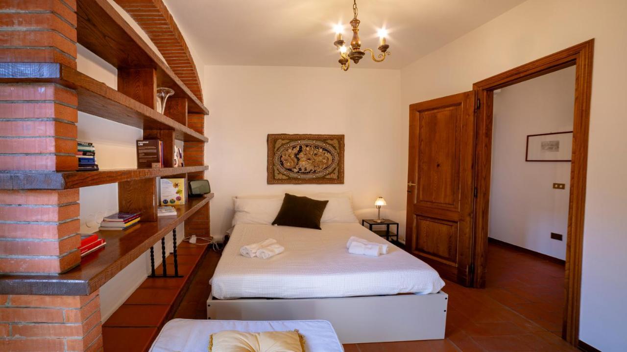 Il Cottage Di Patrizia Lucca Eksteriør bilde