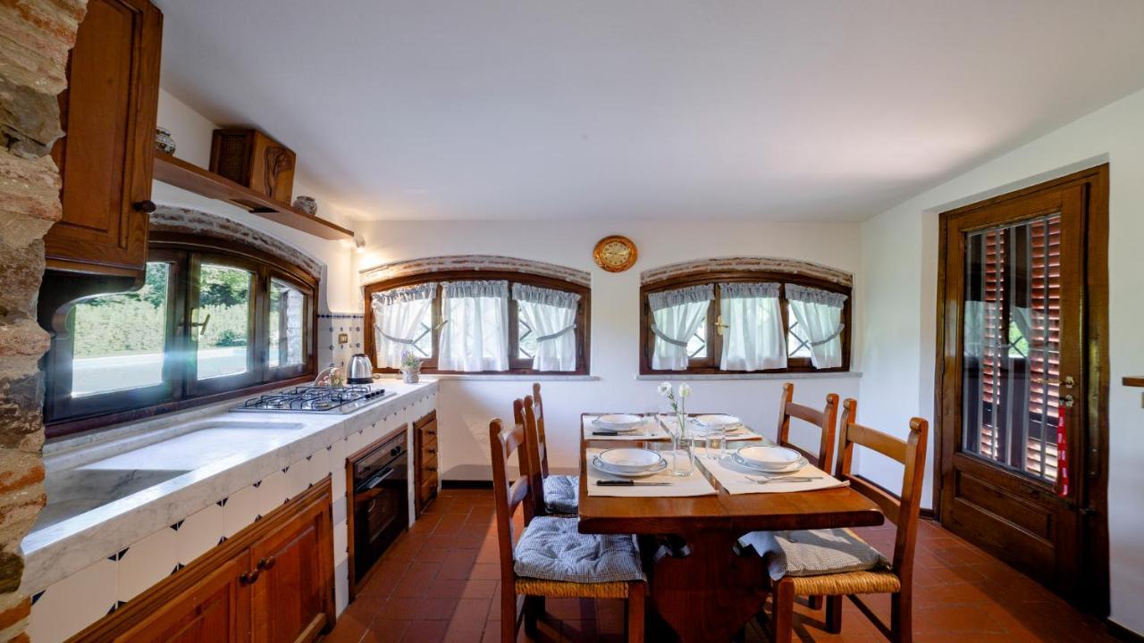 Il Cottage Di Patrizia Lucca Eksteriør bilde