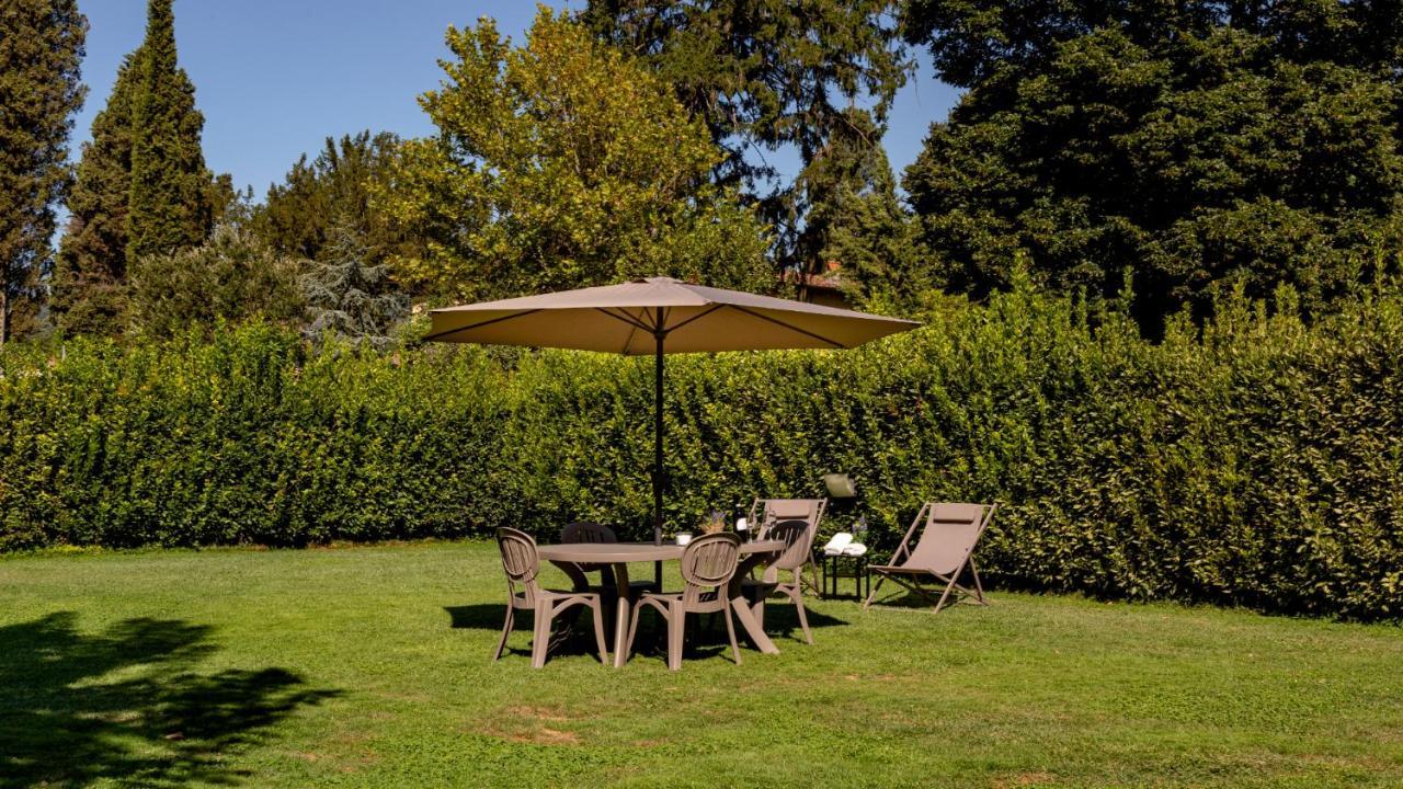 Il Cottage Di Patrizia Lucca Eksteriør bilde