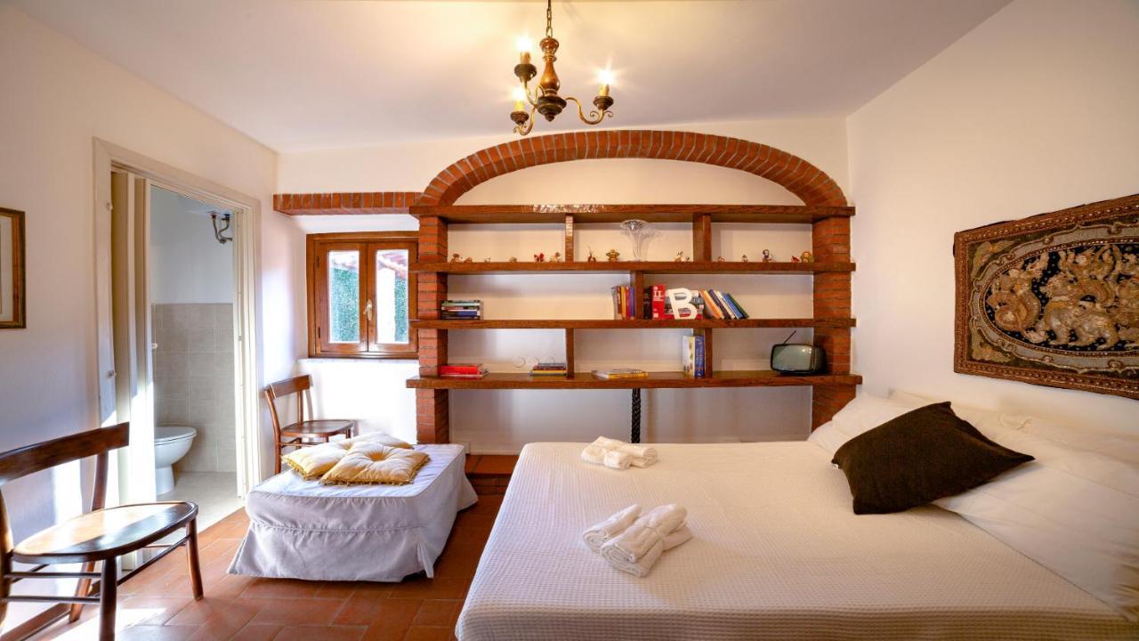 Il Cottage Di Patrizia Lucca Eksteriør bilde